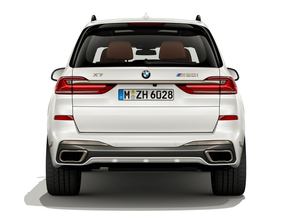 BMW X7 M Automobile