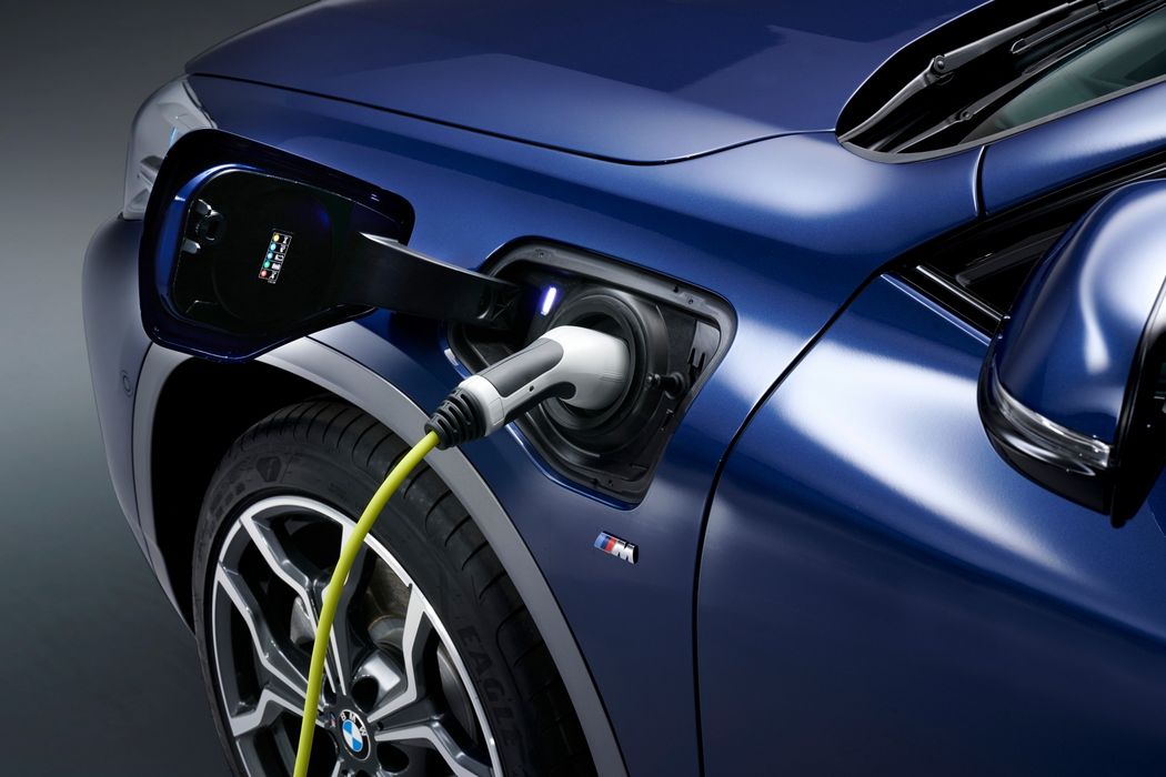 BMW X2 Plug-In Hybrid